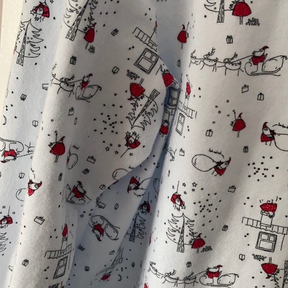 Christmas Turtle neck long sleeve top. - Picture 5 of 8